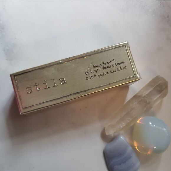 STILA LIP VINYL lipgloss  in Powerhouse (Barbie Pink) - Picture 7 of 11